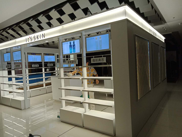 珠寶首飾展柜用戶都喜歡用定制嗎？